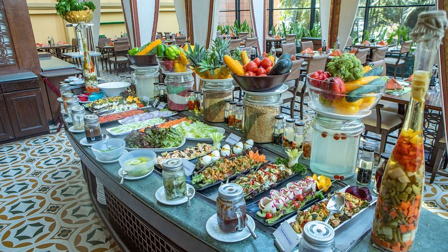buffet food