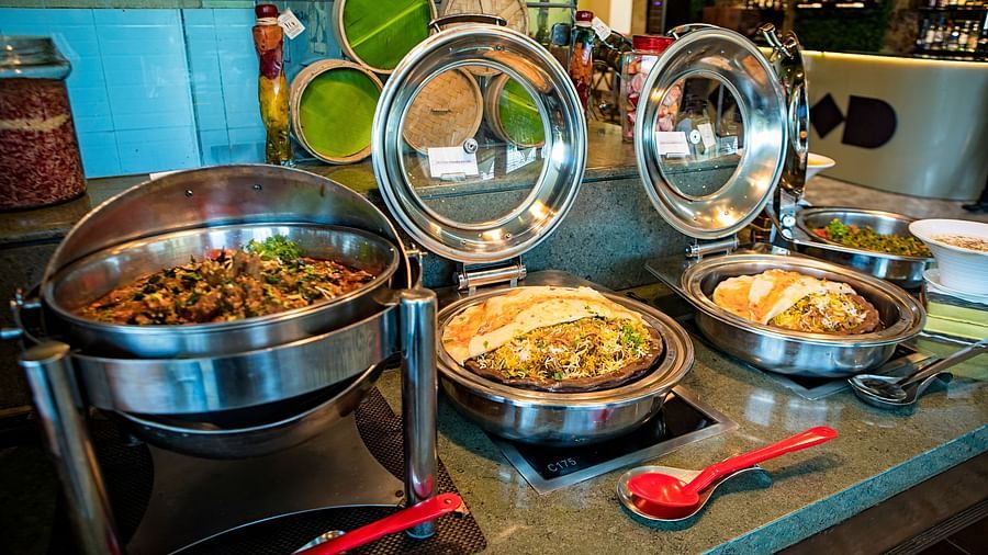 buffet food