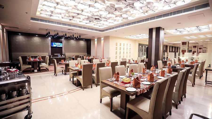 Restaurant in Lucknow, Punjab Restaurant at The Piccadily, Dining in Lucknow 16