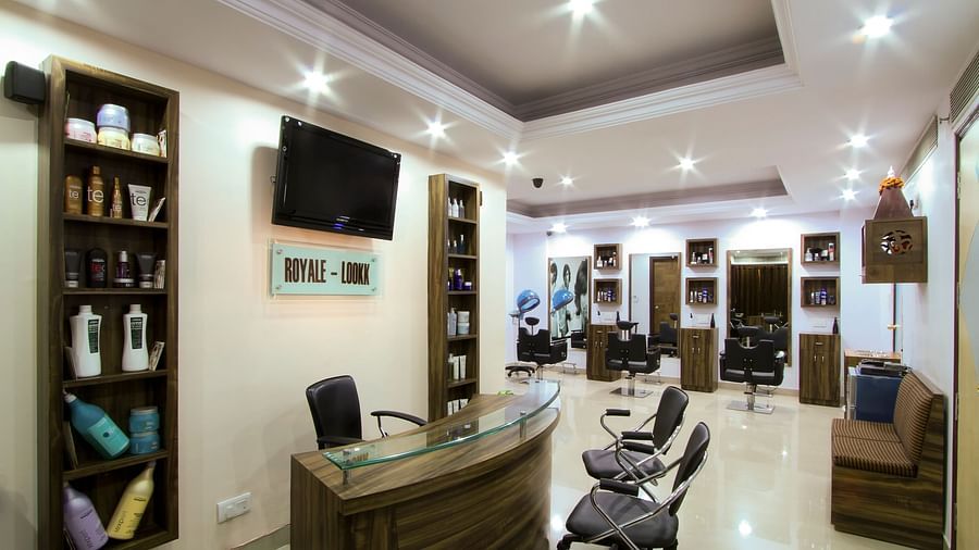 Salon The Piccadily Lucknow