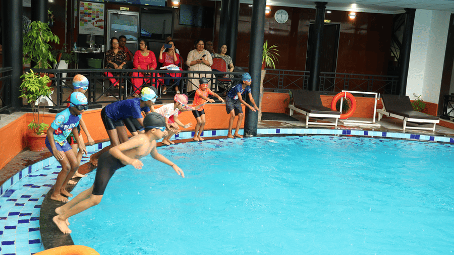 Pool 4