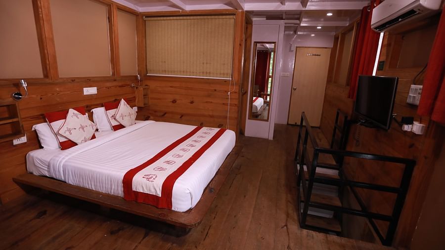 interior and amenities of Duplex Cottage
