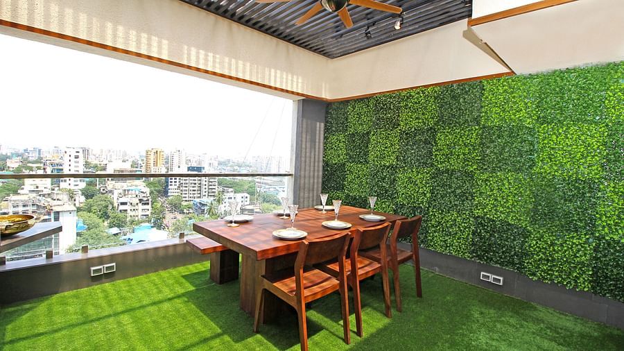 11 Dinning area