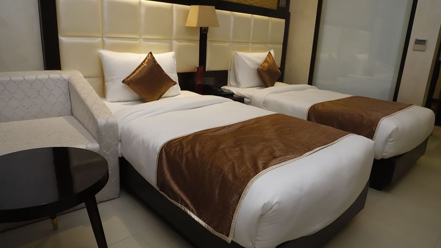 Udman By Ferns N Petals Chattarpur - deluxe room with premium bed and room amenities5
