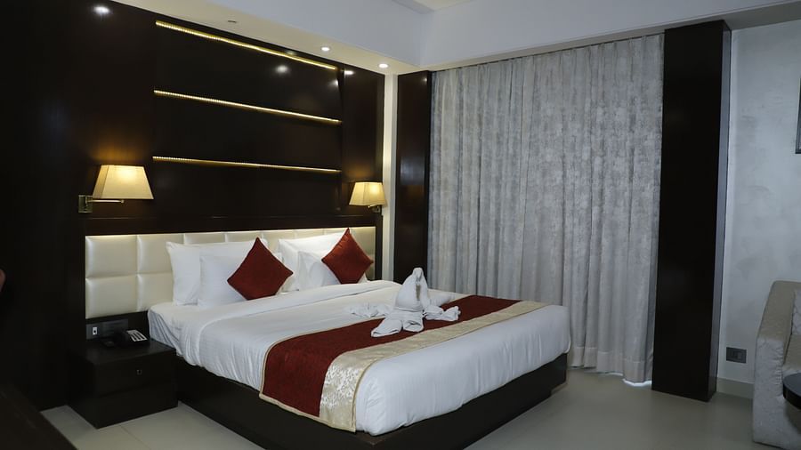 Udman By Ferns N Petals Chattarpur - junior suite room with alluring amenities3