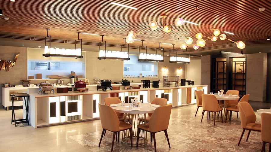 Restaurant 2