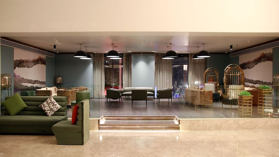 lobby 5