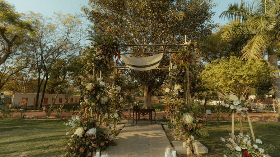 Catholic Wedding Ceremoy-Celebration Lawns-Outdoor Sit Down Lunch at the Maharani lawns -Umaid Palace-Dausa-Destination Weddings Near Jaipur-2