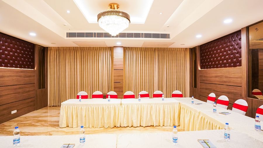 V Five Hotel - Mantri hall interiors