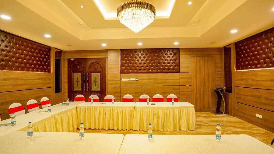 V Five Hotel - Mantri hall interiors