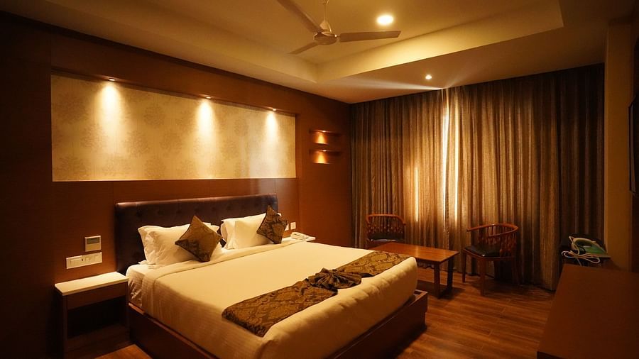 SUITE MASTED BEDROOM