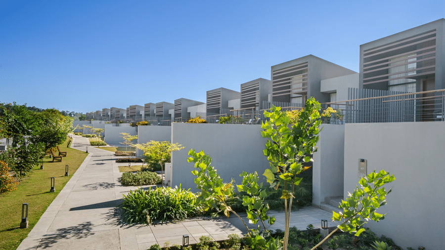 Villa & Suites Block