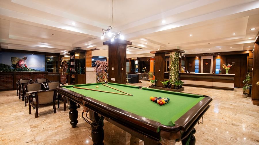 LOBBY BILLAIARDS