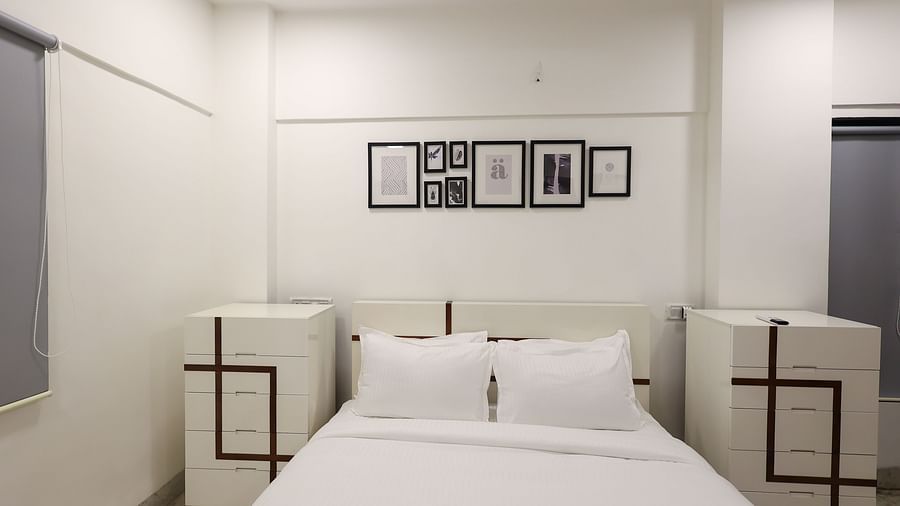 Bedroom of room 401 at Wabi-Sabi Juhu 6