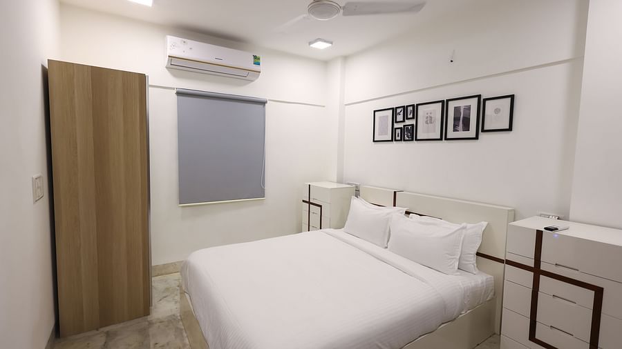 Bedroom of room 401 at Wabi-Sabi Juhu 7