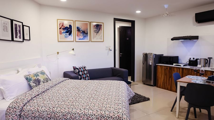 Bedroom of room 501 at Wabi-Sabi Juhu 11