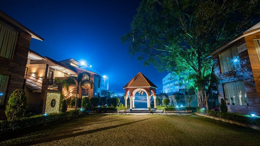 Night View of Entrance of the Maharaja Villa in The Wedlock Greens Hotel & Resort, Dhanbad