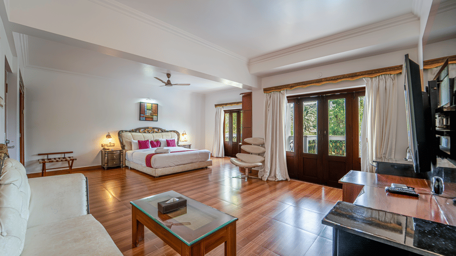 King Suite(4)