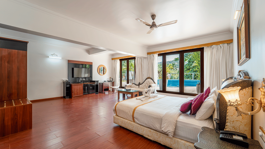 Queen Suite
