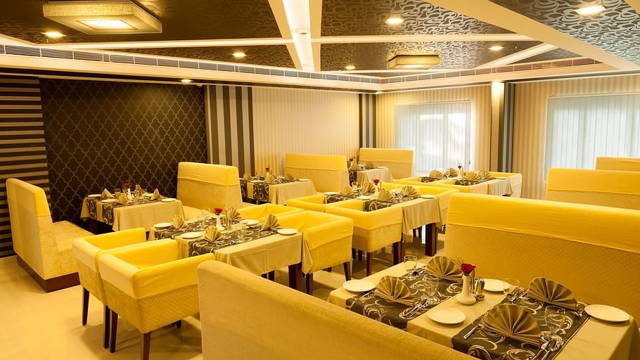 Hotel Abaam, Kochi Cochin Restaurant Hotel Abaam Kochi