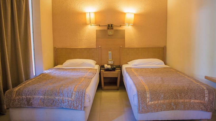 Hotel Orchard, Pune Pune Deluxe Rooms 1
