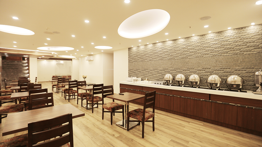 Hotel Pals Inn, Patel Nagar, New Delhi New Delhi Restaurant Hotel Pals Inn Patel Nagar New Delhi 3