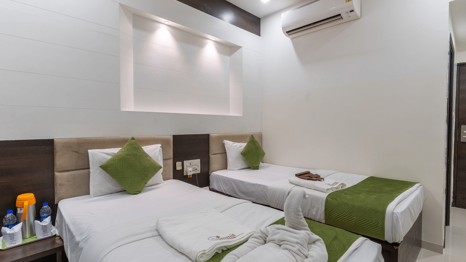 EXECUTIVE ROOM(TWIN BED) (4)