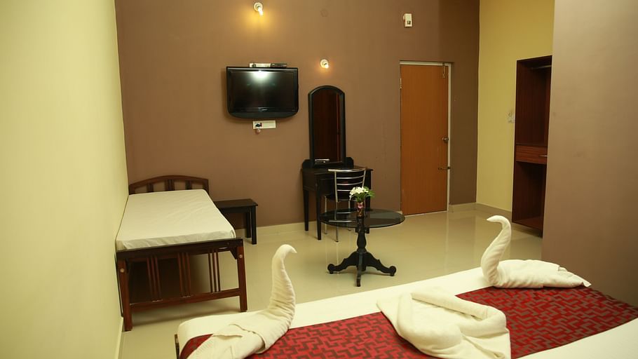 Palm Era Cottages, Coorg Coorg Deluxe Room Palm Era 5