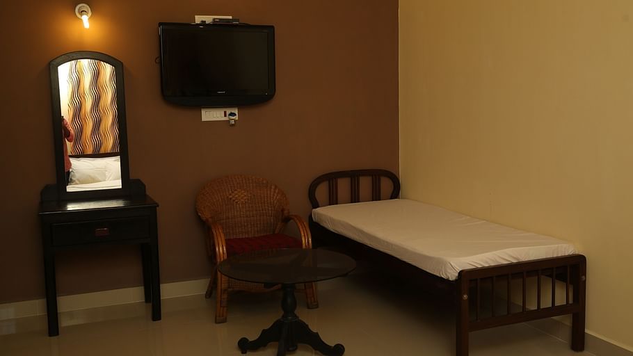 Palm Era Cottages, Coorg Coorg deluxe rooms palm era cottage coorg resort 2
