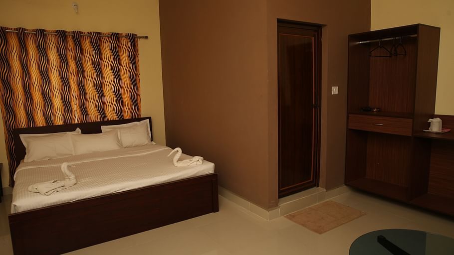 Palm Era Cottages, Coorg Coorg deluxe rooms palm era cottage coorg resort 3