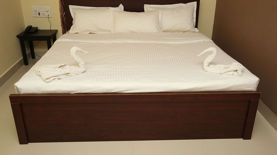 Palm Era Cottages, Coorg Coorg deluxe rooms palm era cottage coorg resort 4