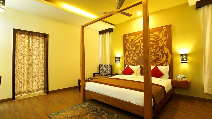 Tiger Suite- The Golden tusk, jim corbett