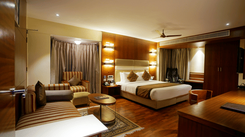 PLATINUM SUITE BED ROOM at Hotel Daspalla Vishakapatnam