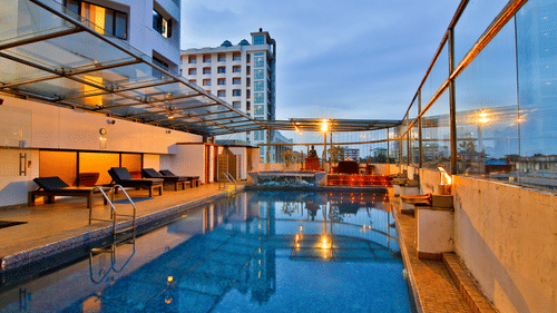 Swimming Pool ,The Gokulam Park Hotel Kochi