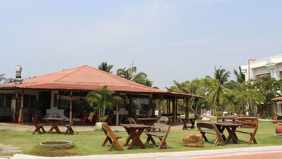 Kapi Restaurant Chariot Beach Resort Mahabalipuram Chennai 2