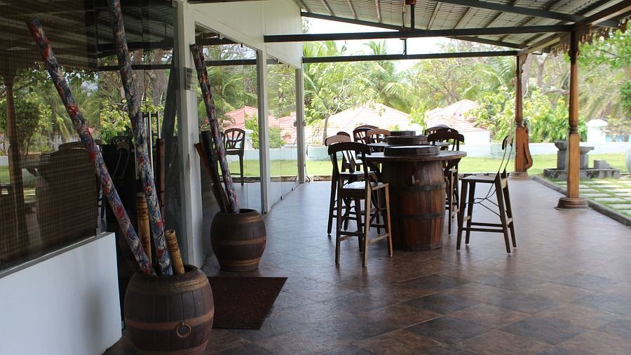 Paanam Bar Chariot Beach Resort Mahabalipuram Chennai 2