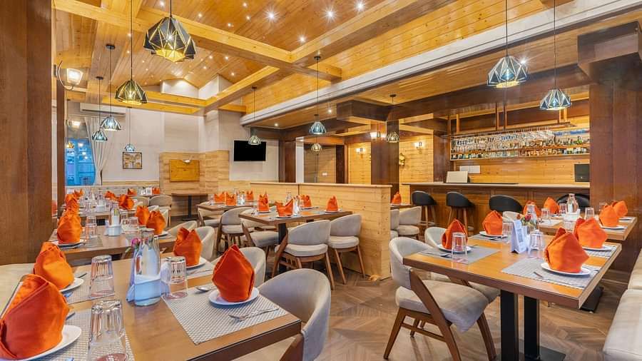 Seating arrangement in the restaurant at Summit Alpine Abode