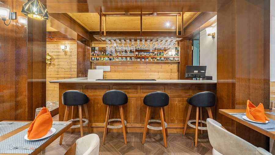 Bar counter at the restaurant at Summit Alpine Abode
