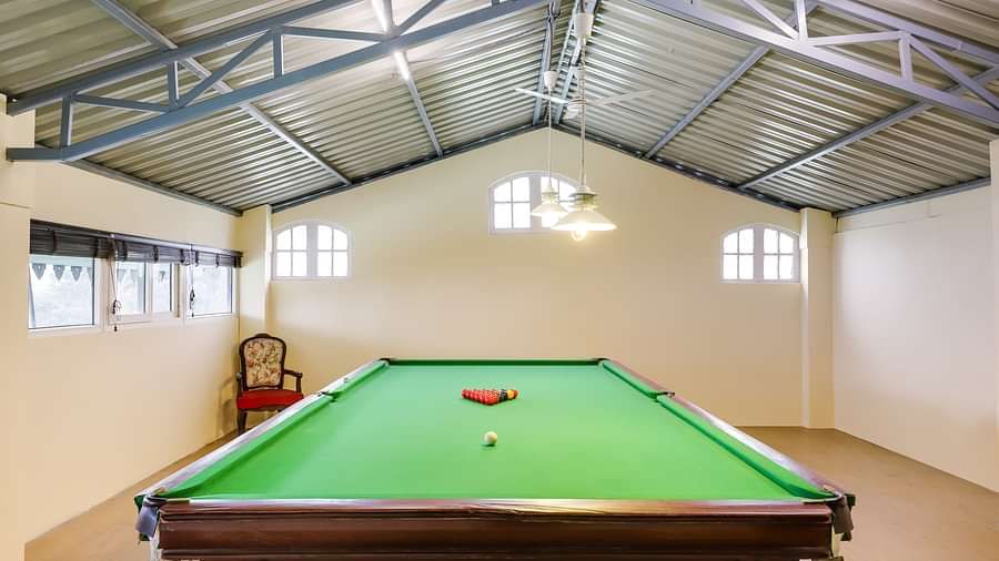 A snooker table at Summit Barsana Resort & Spa, Kalimpong