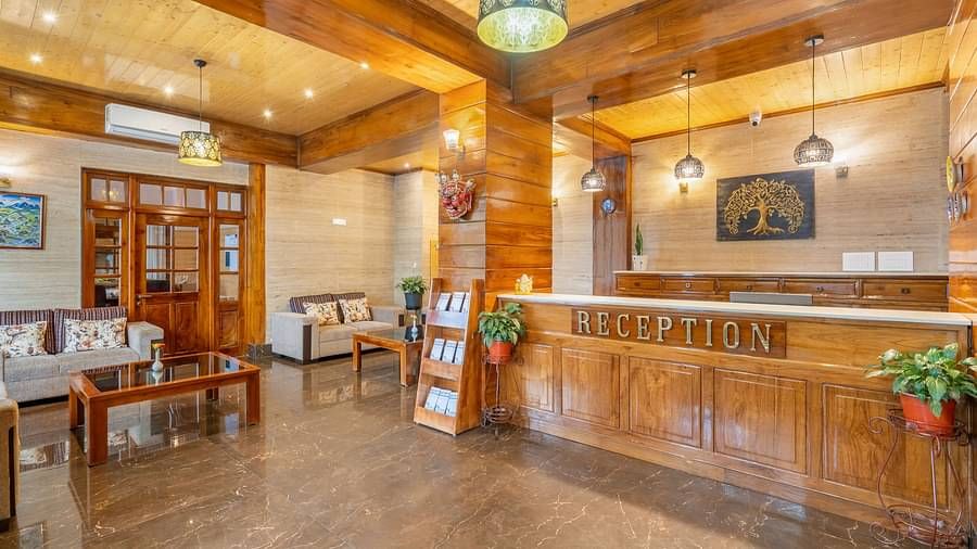 Lobby area of Summit Alpine Abode