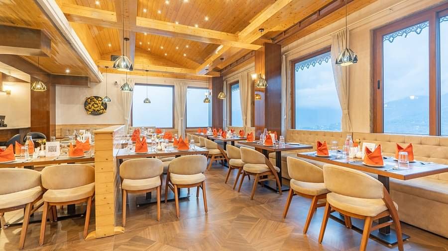 Seating arrangement in the restaurant at Summit Alpine Abode