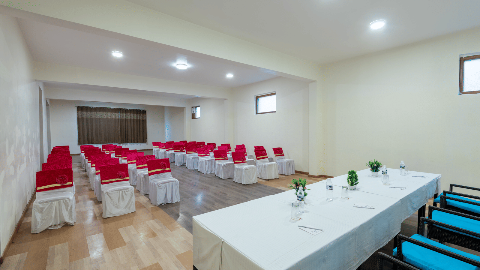 Conference-RAJ 6879-HDR