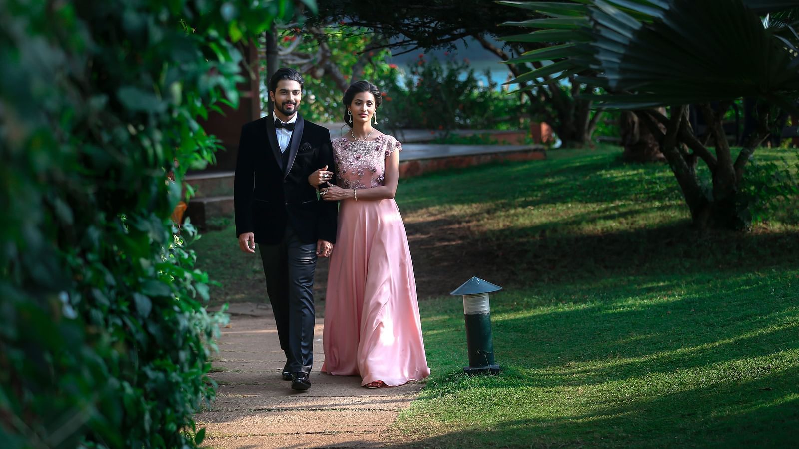 A couple’s wedding photoshoot in the garden.
