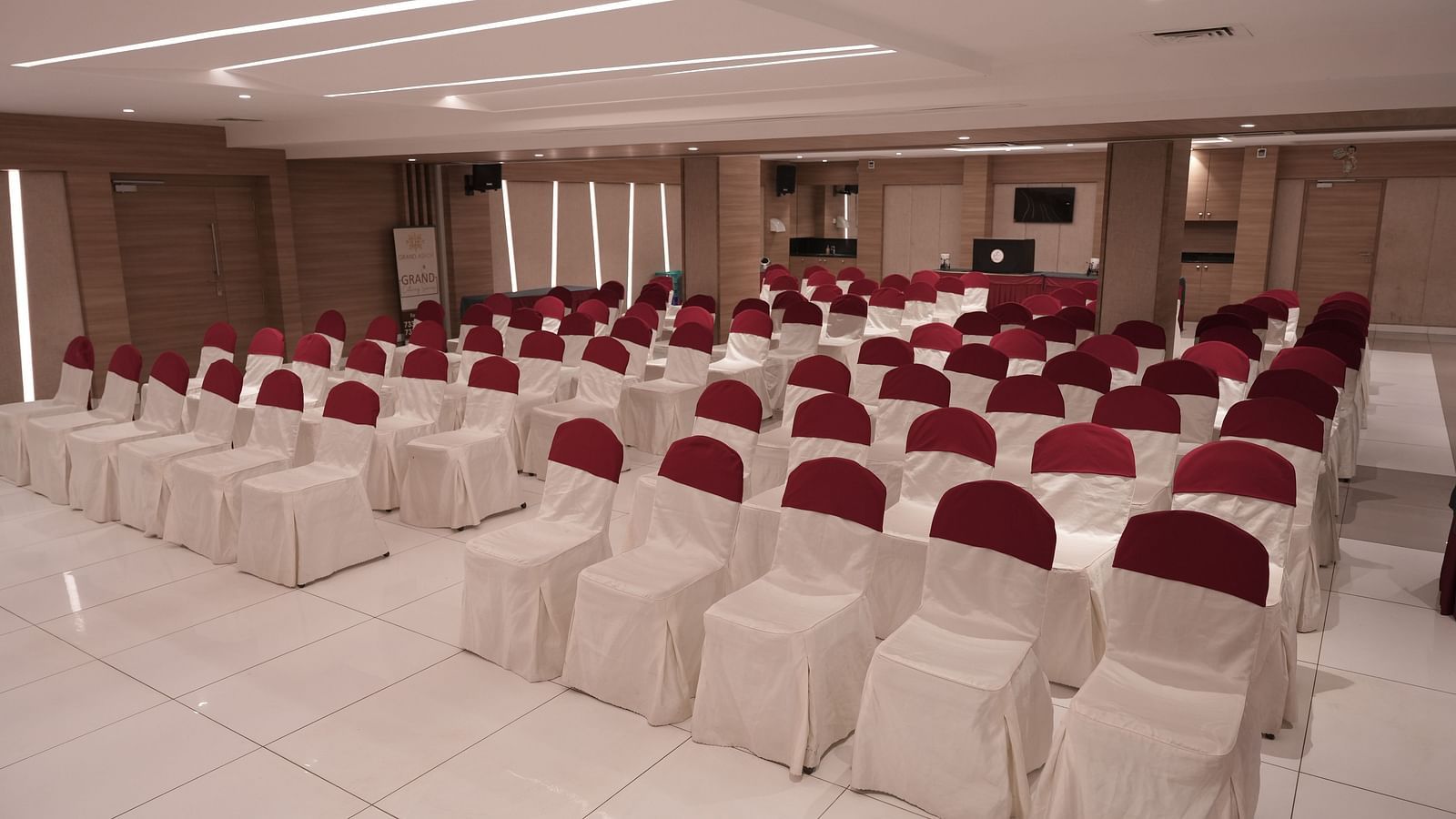 Twilight hall (Banquet hall)(13)