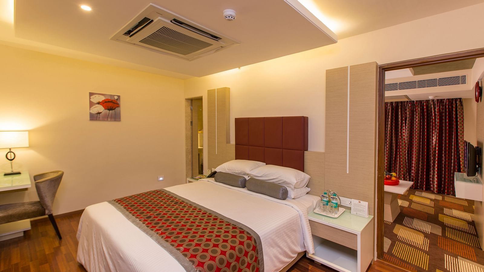Hotel Pai Viceroy Tirupathi Suite 