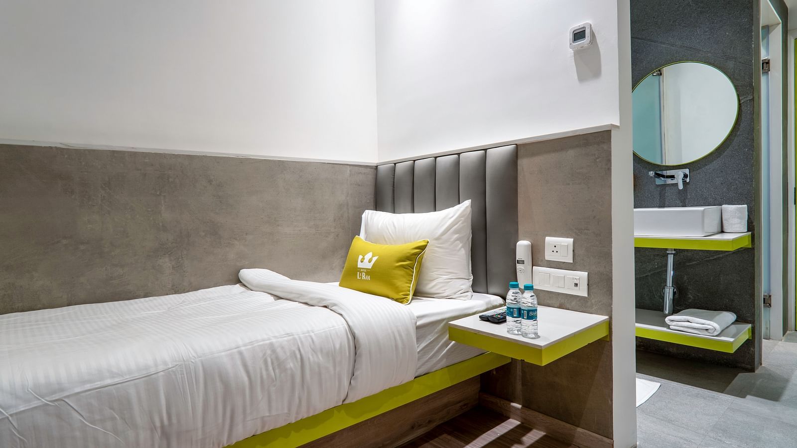 interiors of the bedroom 1 - Leroi Paharganj