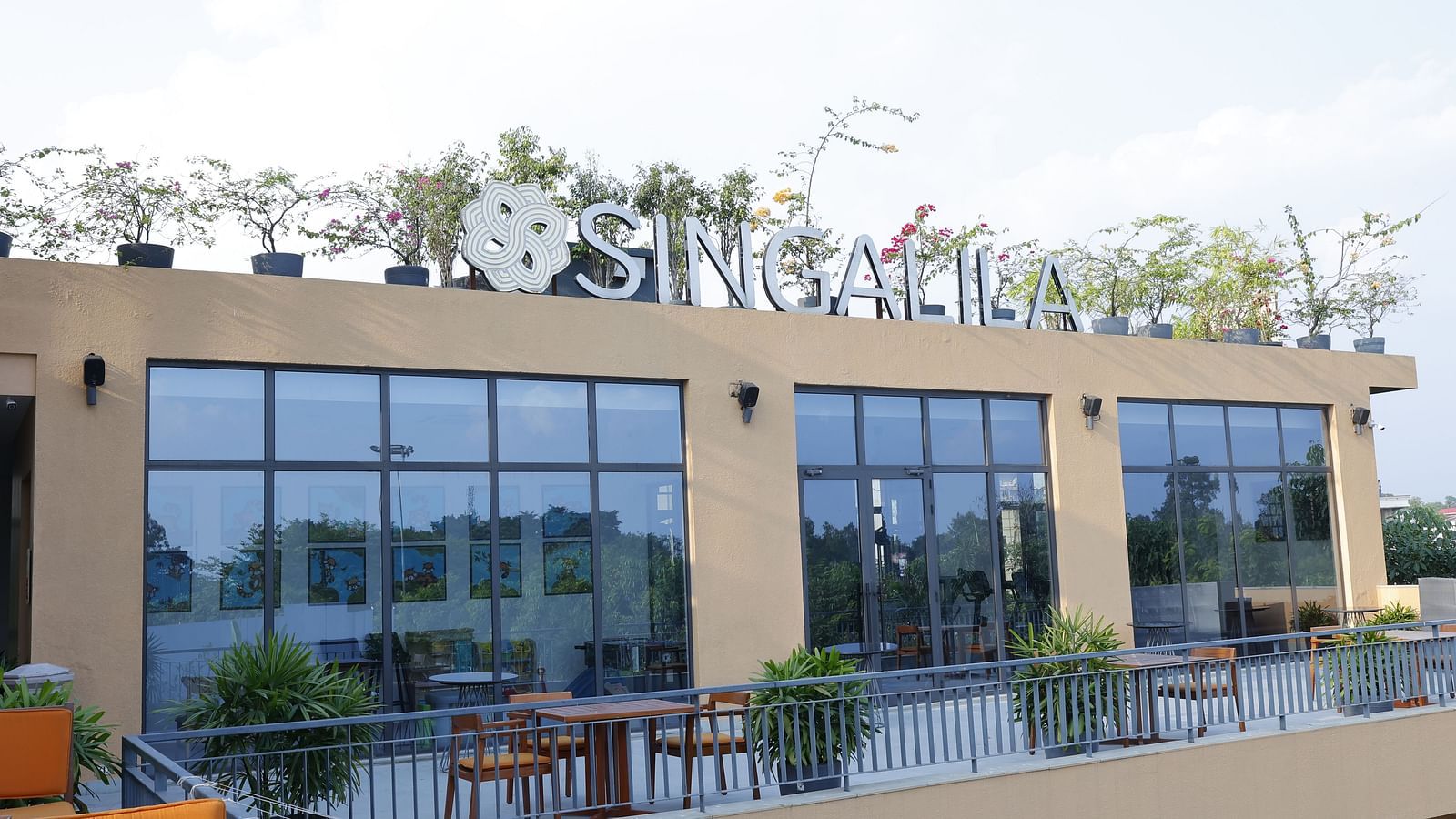 Singalila open view