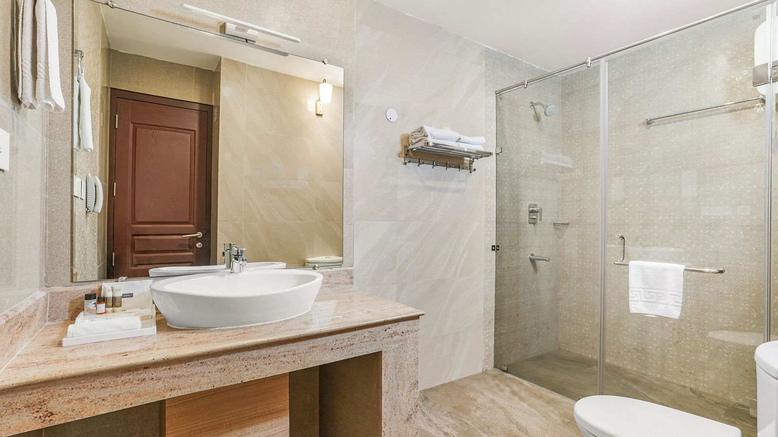 Washroom area of a room at Summit Alpine Abode