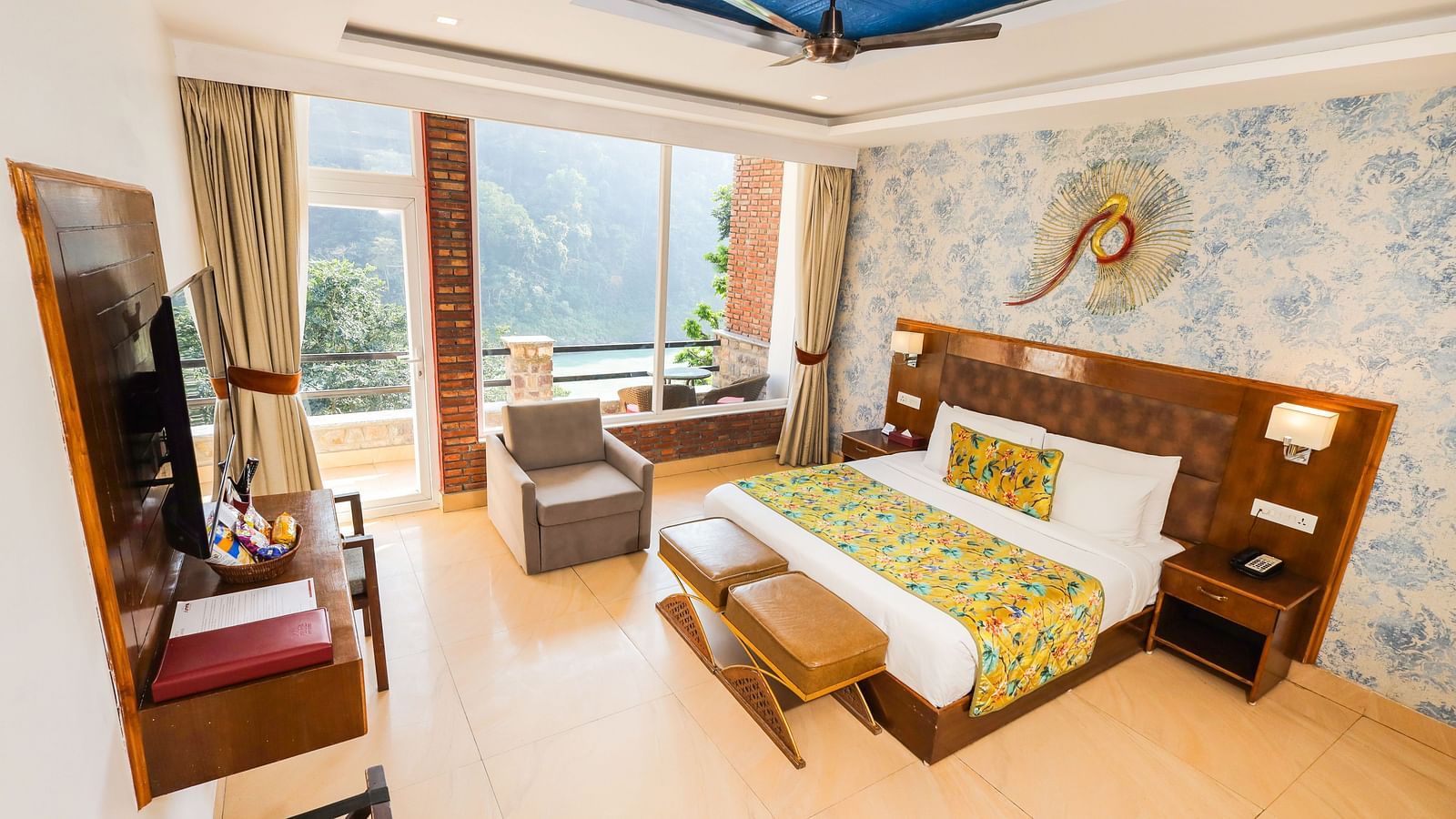 Executive Room