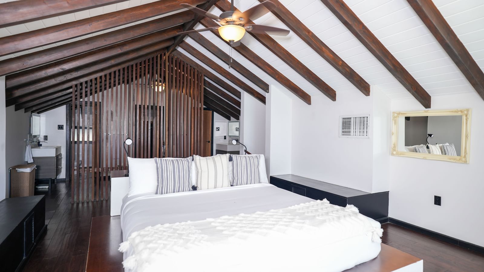 Beach House 3 New Image 10